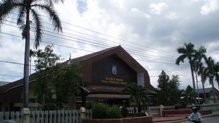 西ヌサ トゥンガラ国立博物館