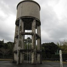 当時使用されていた給水タンク