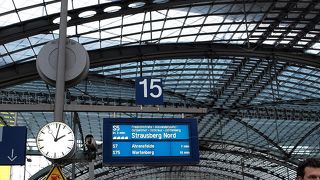 ベルリン観光の際とても便利