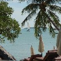 老舗ホテルの品格があり