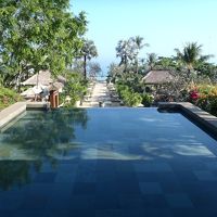 車を降りてホテルの中へ入ると素敵な景色が広がります