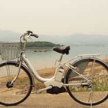 加茂湖と自転車