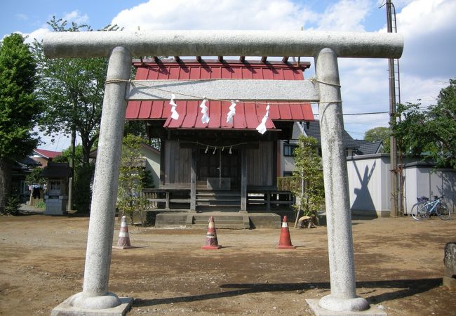 小さな神社