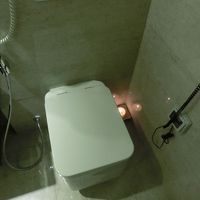 トイレの片隅にはアロマキャンドルが。　初日のみ。　心使いOK