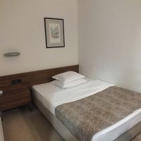 決して広くはありませんが改修後のようできれいでした。