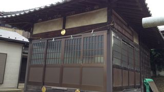 村の鎮守さまですね