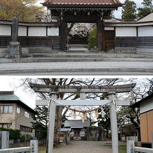 北山寺院群の内、今回訪れたのは龍谷寺と三ツ石神社。