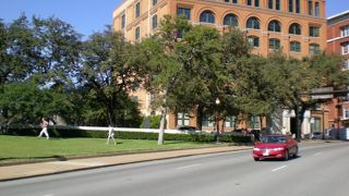 ダラスに立ち寄ったら是非行きましょう