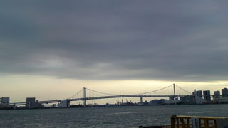 方向にもよりますが、案外綺麗に見える場所は少ないものです。