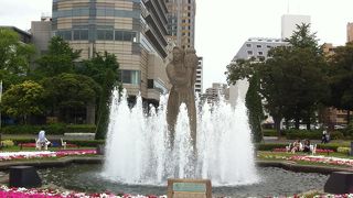 山下公園内にあります!!