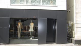 Theoryの路面店