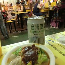 屋台で買うのも悩んでしまう