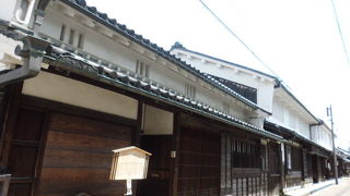 内部非公開ですが、中橋家