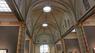 並びます。カフェもおすすめ。