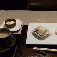 デザートとコーヒー。本当にデザートは別腹です・・・。