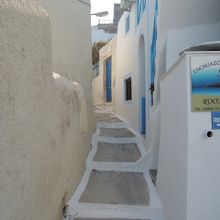 こういう路地もステキですよね。