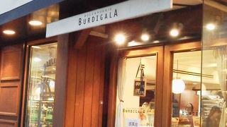 欧州っぽいパン屋さん・・「ブーランジェリー・ブルディガラ 広尾店 （BURDIGALA）」