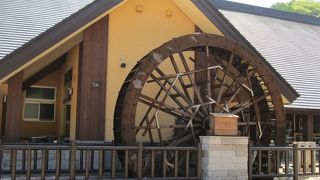 無料の足湯でリフレッシュ