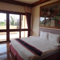 バルコニーからの光はほどよい明るさ。