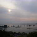 春から秋は、海からの日の出がきれいだとか