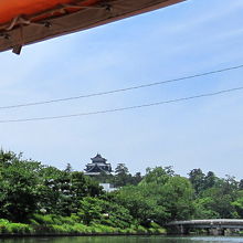 松江城が見える