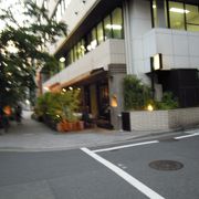 新宿御苑で手軽にフカヒレを。