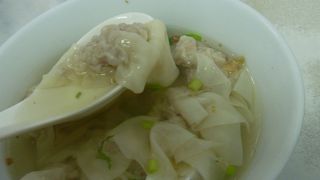 有名なワンタン屋さん