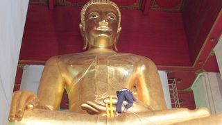 独特のおみくじと、地元の人のお供えの仕方が面白かった！