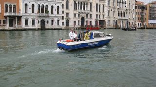 緊急ボート通過後の大波は危険！！