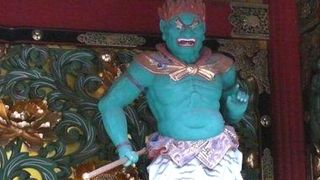 4体の夜叉がまつられていることから夜叉門と呼ばれる