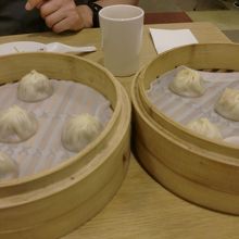 食べ比べしたかったので半分づつ頼みました