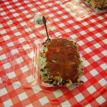 タコライス(中)ですとこんな感じです。これだけでお腹が一杯！