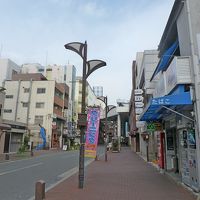 ワシントン通りを辛島町電停まで徒歩4分