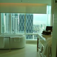 解放感タップリのバスルーム