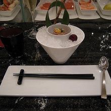 前菜の料理　繊細で美味しかった！
