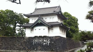 戦略的な建物です!!