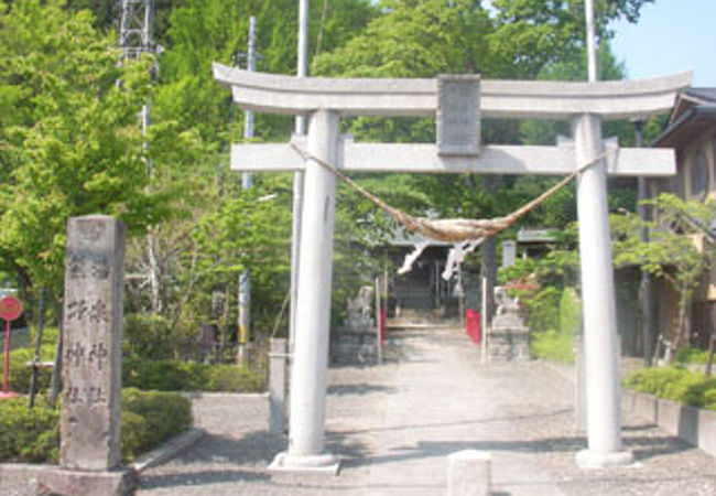 磐梯熱海温泉の中心にある神社