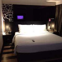 大きくて快適なベッド