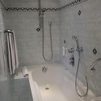 ジャグジーつきのバスルームです。