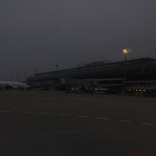 ２０１１年　２階は使っていなかったので真っ暗、１階も半分