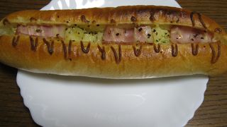 デリカフェキッチンのパン