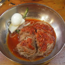 ビビン冷麺です