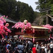 春到来を告げる日光二荒山神社の例祭