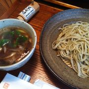 男性的な魅力のある蕎麦。変わり蕎麦も。