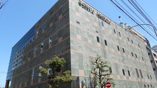 わかりやすい目立つ建物