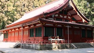 東照宮300年祭を記念して建てられた参拝人休憩所が前身