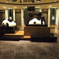 フロント前です