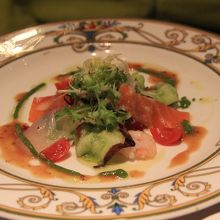 アンティパスト