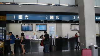台北西駅Ａ棟（国光客運バス）