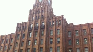 色合いが歴史を感じさせる良い建物です!!